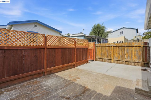 3421 Nevin st, Richmond, CA 94805
