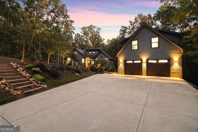 130 Country Hills Road, Ellijay, GA 30540