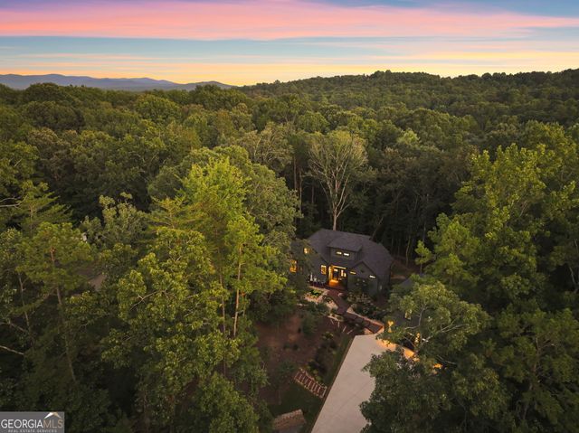 130 Country Hills Road, Ellijay, GA 30540