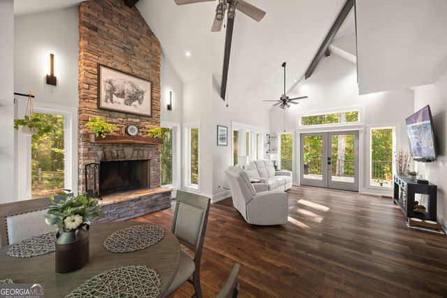 130 Country Hills Road, Ellijay, GA 30540