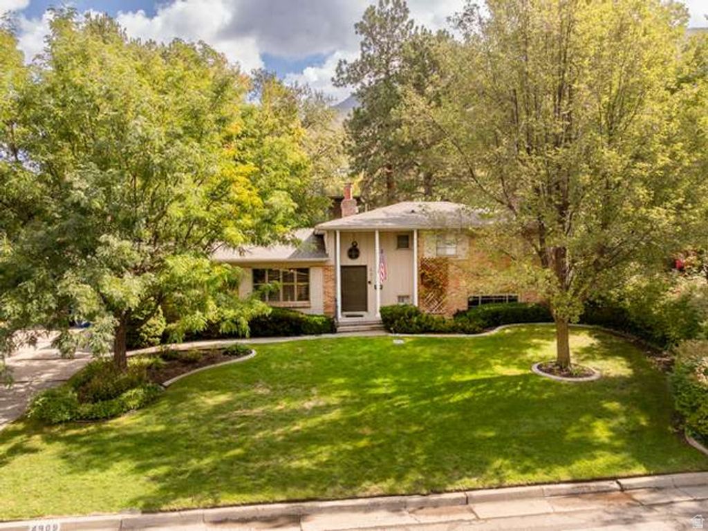 4909 S NANILOA DR, Holladay, UT 84117