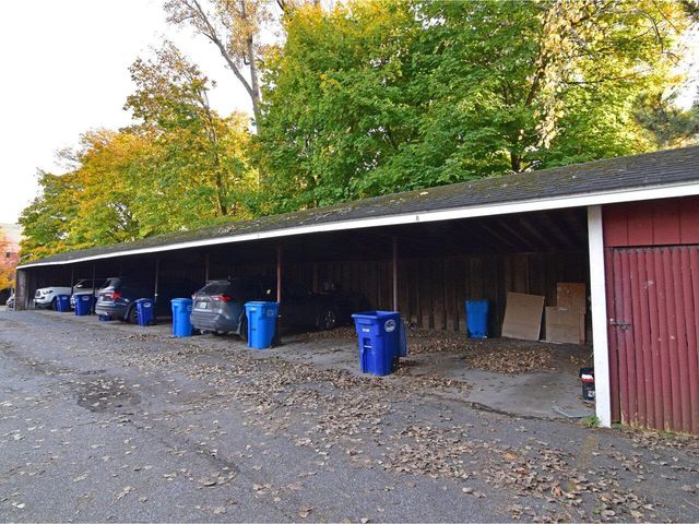 499 S Prospect St Unit 8, Burlington, VT 05401