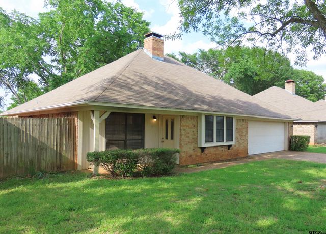 705 Kelli Ln., Whitehouse, TX 75791