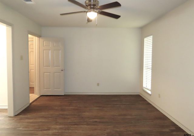 705 Kelli Ln., Whitehouse, TX 75791