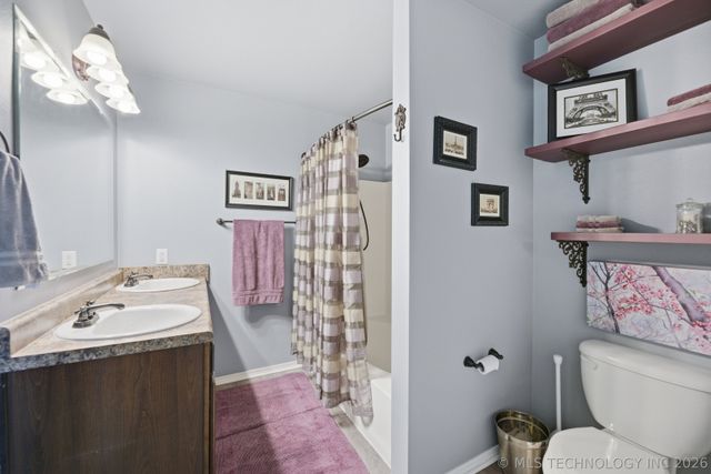 14650 S Toledo Place, Bixby, OK 74008