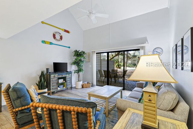 113 Shipyard Dr Apt 162, Hilton Head Island, SC 29928