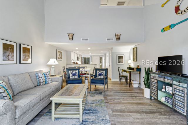 113 Shipyard Dr Apt 162, Hilton Head Island, SC 29928