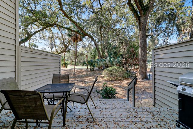 113 Shipyard Dr Apt 162, Hilton Head Island, SC 29928