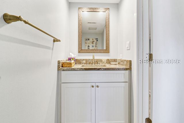 113 Shipyard Dr Apt 162, Hilton Head Island, SC 29928