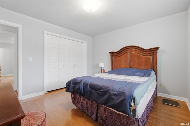 1703 W NORTHEDGE Court, Dunlap, IL 61525