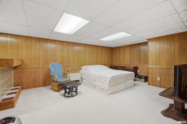 1703 W NORTHEDGE Court, Dunlap, IL 61525