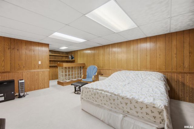 1703 W NORTHEDGE Court, Dunlap, IL 61525
