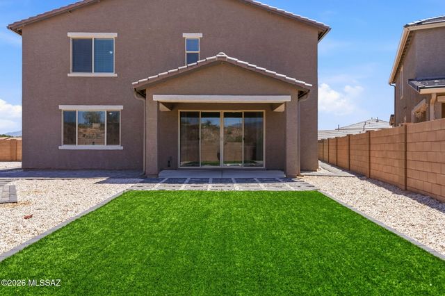10295 S Rolling Water Drive, Vail, AZ 85641