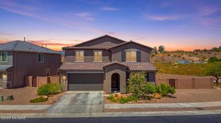 10295 S Rolling Water Drive, Vail, AZ 85641
