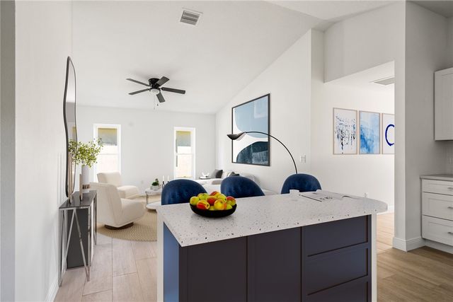 1285 18th Avenue SW, Vero Beach, FL 32962