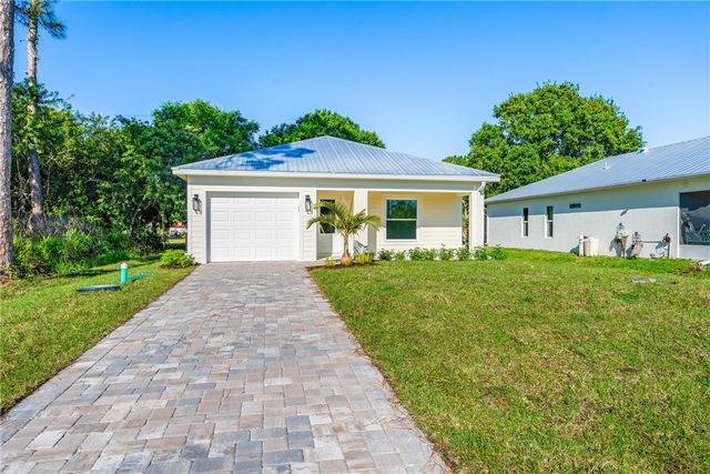 1285 18th Avenue SW, Vero Beach, FL 32962