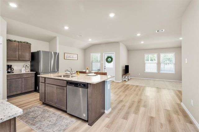 312 Pecos Drive, Huntsville, TX 77340