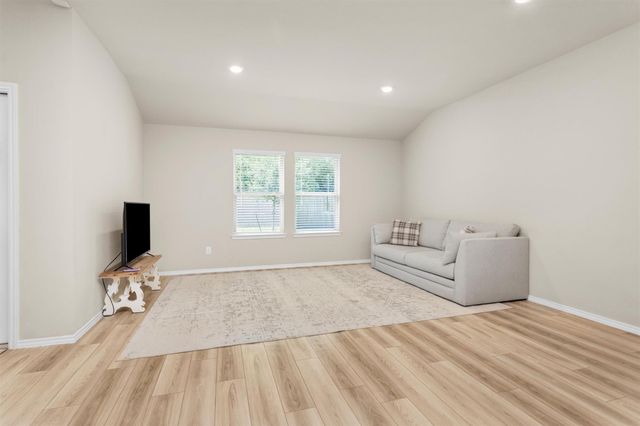 312 Pecos Drive, Huntsville, TX 77340