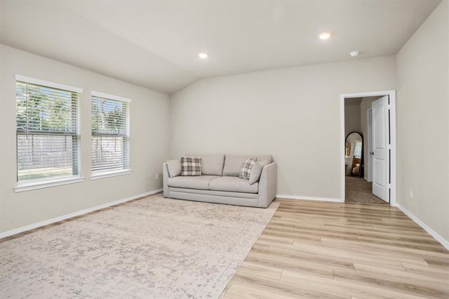 312 Pecos Drive, Huntsville, TX 77340
