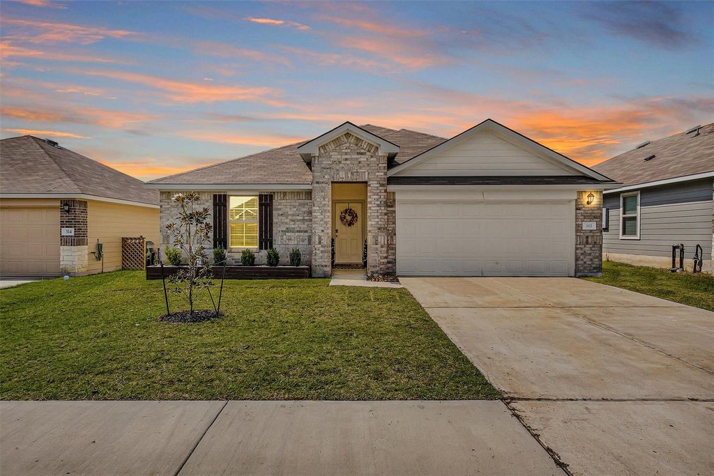 312 Pecos Drive, Huntsville, TX 77340