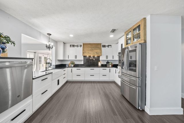 7432 Chipewa Street, Panama City, FL 32404