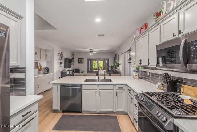 6764 E NORTHRIDGE Street, Mesa, AZ 85215