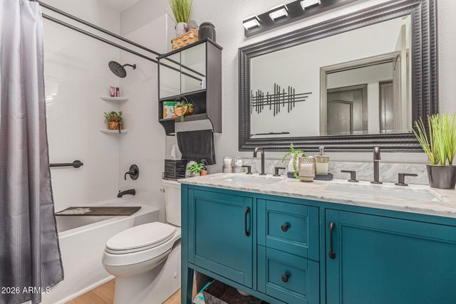 6764 E NORTHRIDGE Street, Mesa, AZ 85215