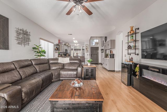 6764 E NORTHRIDGE Street, Mesa, AZ 85215