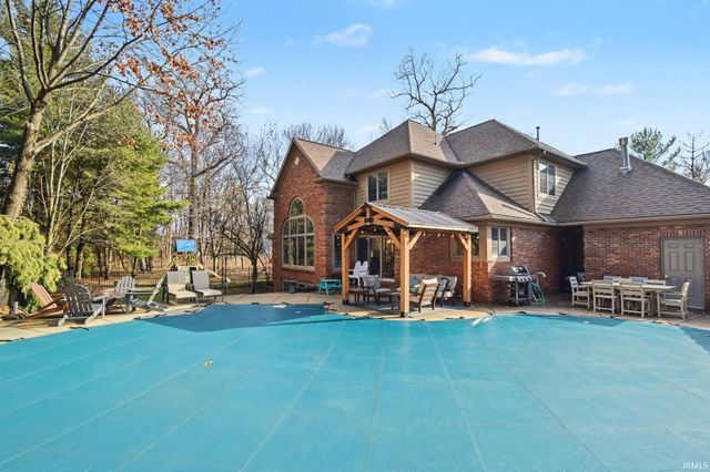 1913 Woodstone Court, Goshen, IN 46526