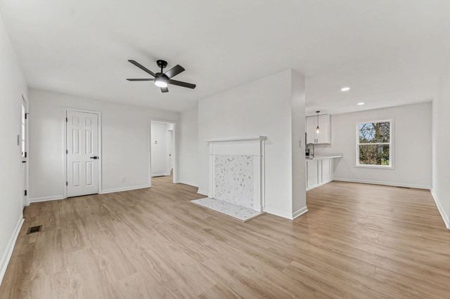 251 Bonnycastle Drive, Frankfort, KY 40601