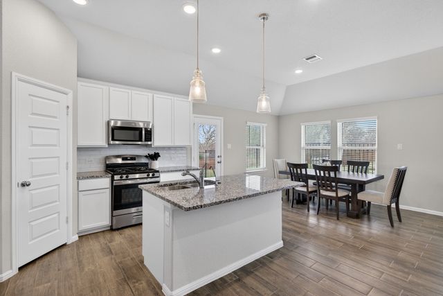 7613 Poplar Drive, Denton, TX 76226