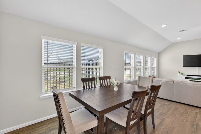 7613 Poplar Drive, Denton, TX 76226