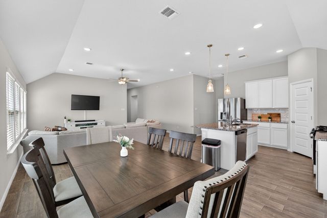 7613 Poplar Drive, Denton, TX 76226