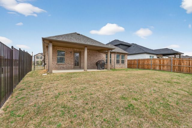 7613 Poplar Drive, Denton, TX 76226
