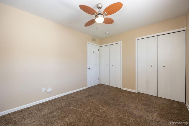 304 Tecumseh Street, Commerce Twp, MI 48017
