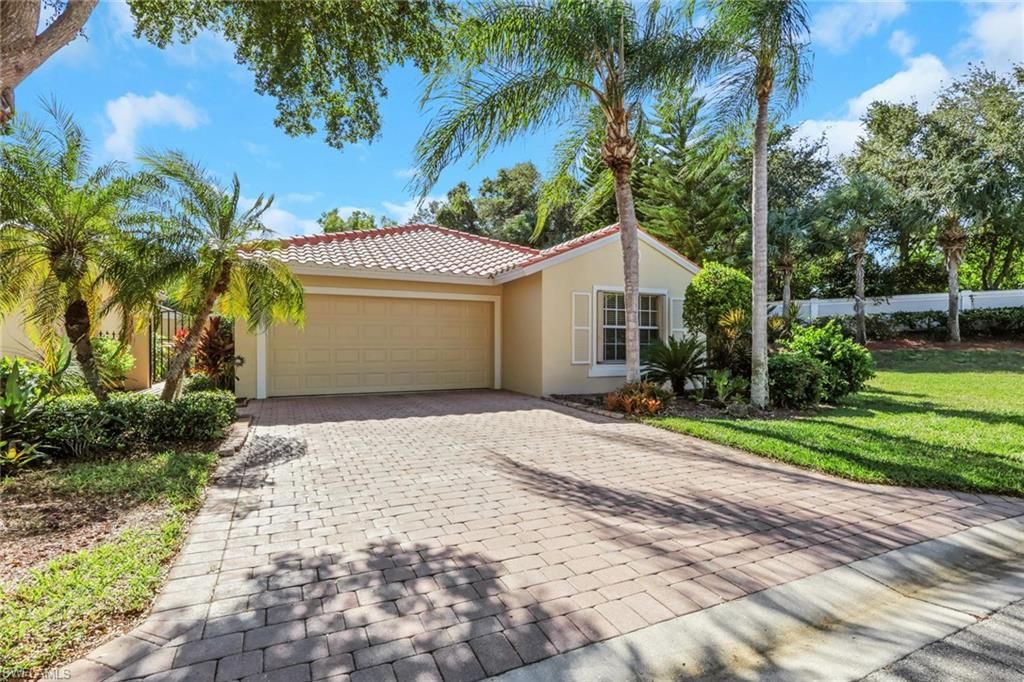 8896 CASCADES ISLE BLVD, Estero, FL 33928