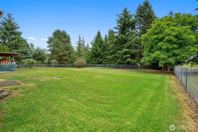 7419 214th Ave E, Bonney Lake, WA 98391