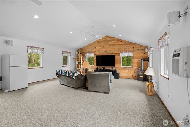 7419 214th Ave E, Bonney Lake, WA 98391