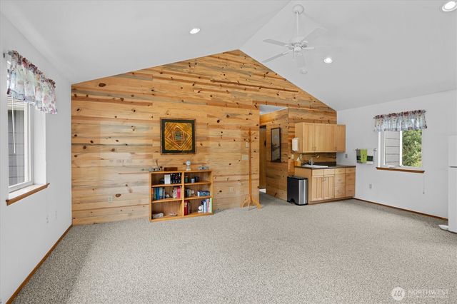 7419 214th Ave E, Bonney Lake, WA 98391