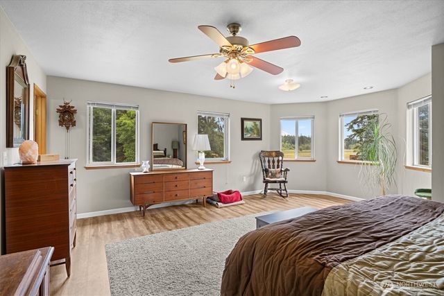 7419 214th Ave E, Bonney Lake, WA 98391