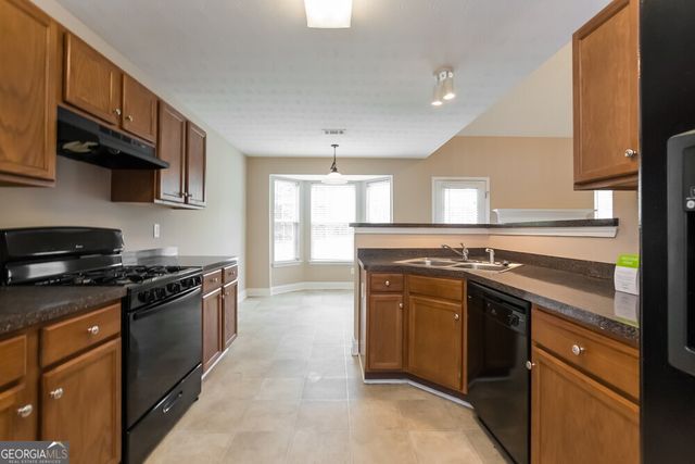 4281 Singletree Drive, Douglasville, GA 30135