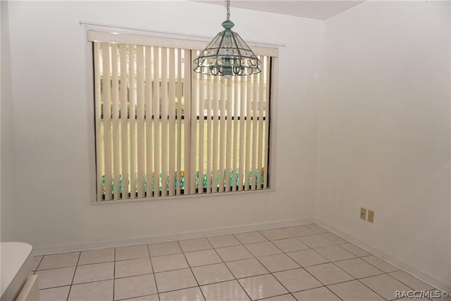 5985 W Croyden Circle, Crystal River, FL 34429