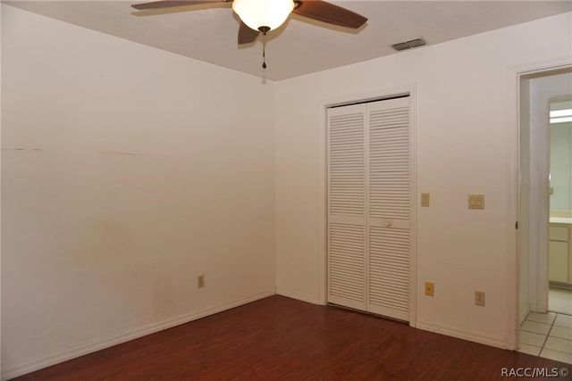 5985 W Croyden Circle, Crystal River, FL 34429