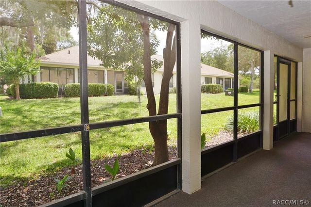 5985 W Croyden Circle, Crystal River, FL 34429
