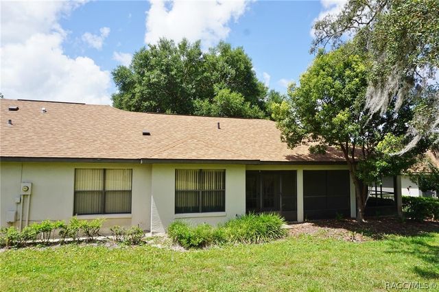 5985 W Croyden Circle, Crystal River, FL 34429