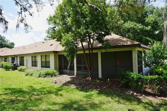 5985 W Croyden Circle, Crystal River, FL 34429