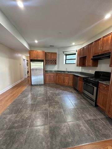 4336 S Indiana Avenue 1, Chicago, IL 60653