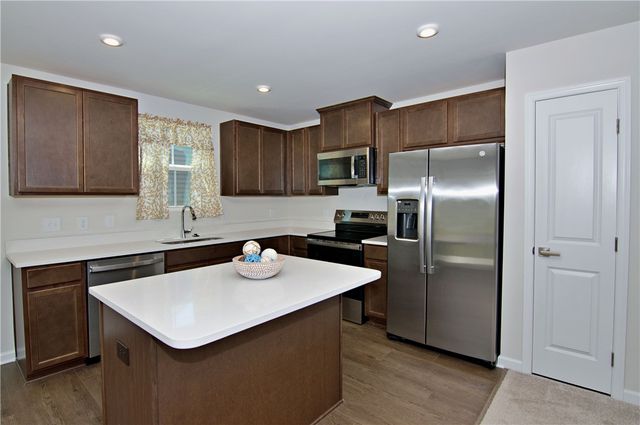 723 Peridot Way, Westminster, SC 29693