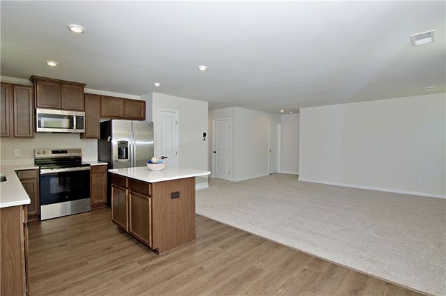 723 Peridot Way, Westminster, SC 29693