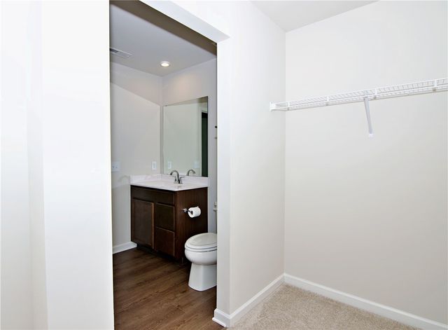723 Peridot Way, Westminster, SC 29693